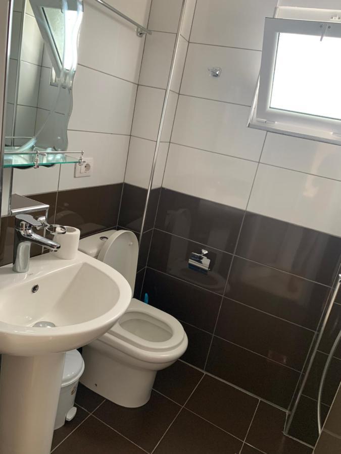 Vila Dasho Apartament Saranda