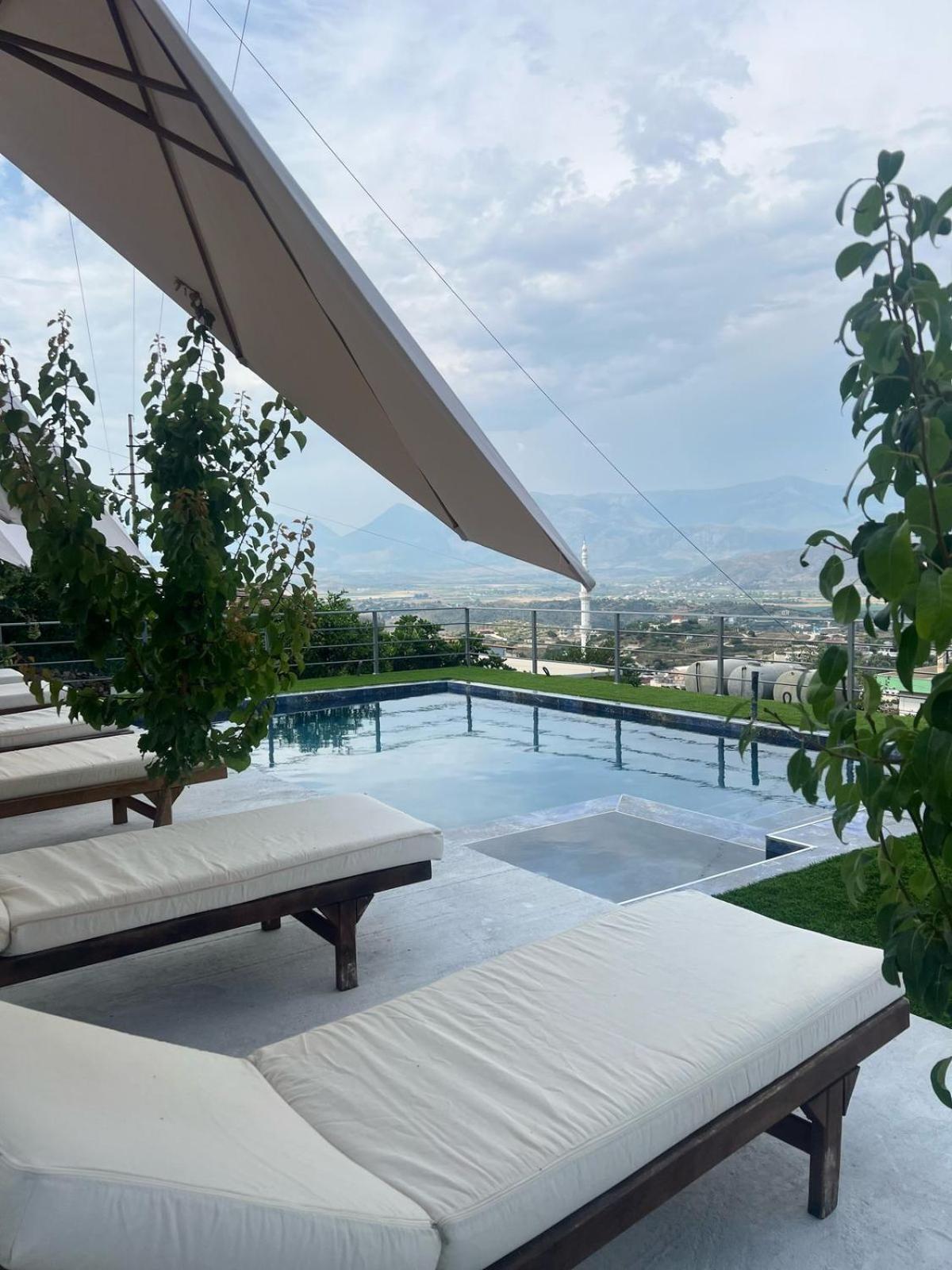 Dasho Leilighet Sarandë